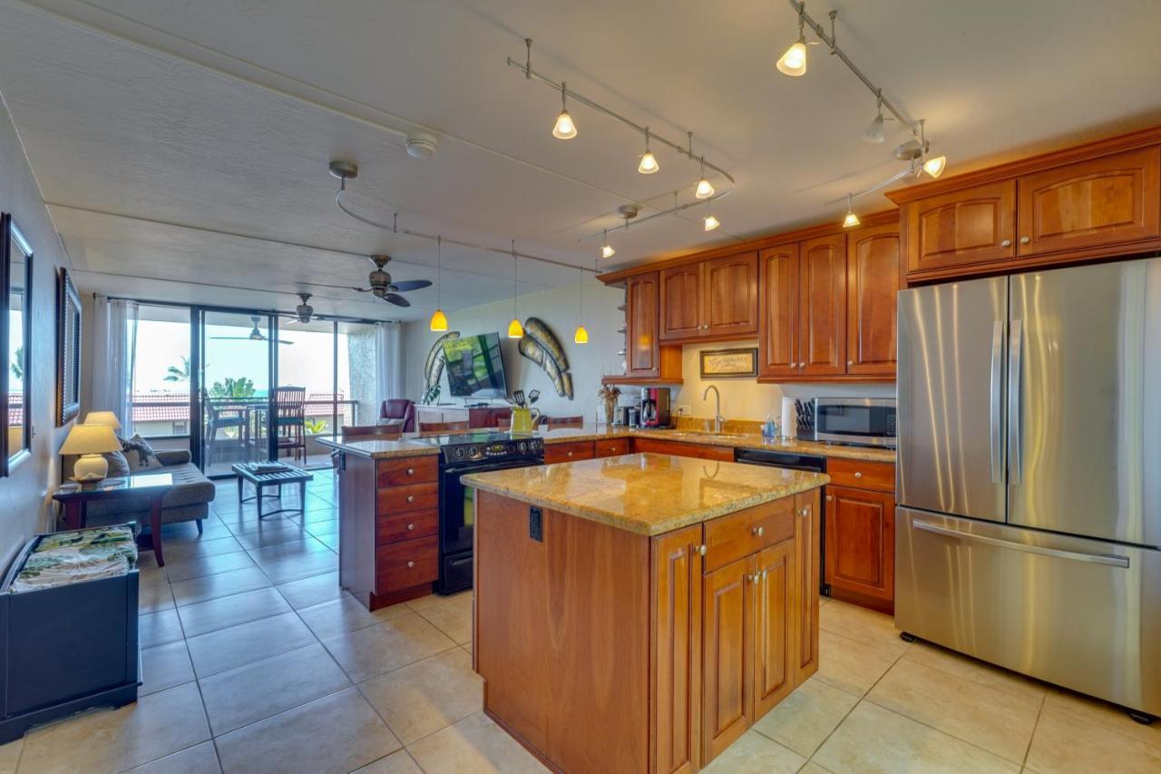 Kona Pacific Top Floor Retreat Ocean View And Pool! Кайлуа Кона Екстериор снимка